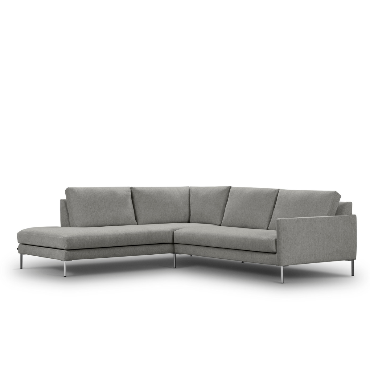 JUUL Furniture | 913 sofa