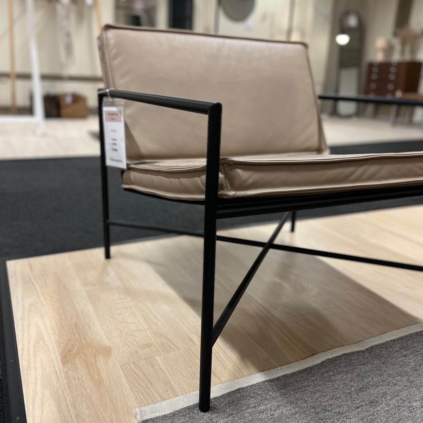 HANDVÄRK | Lounge Chair - udstillingsmodel