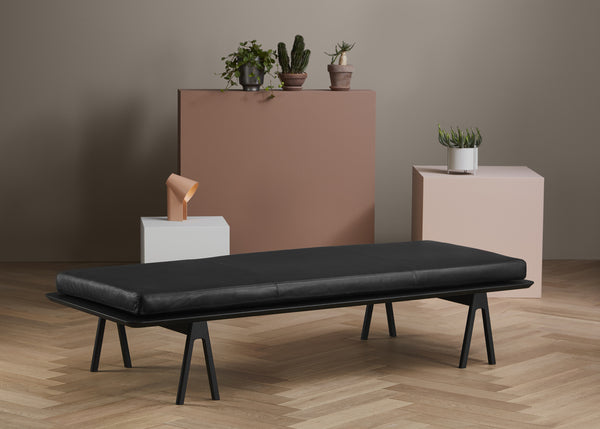 WOUD | Level daybed - Sort, 190 cm