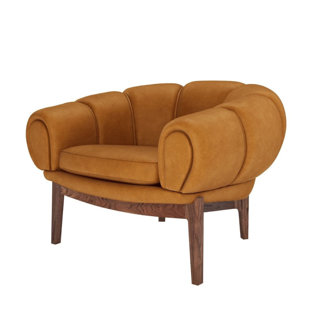 GUBI | Croissant Lounge Chair - Bolighuset Werenberg