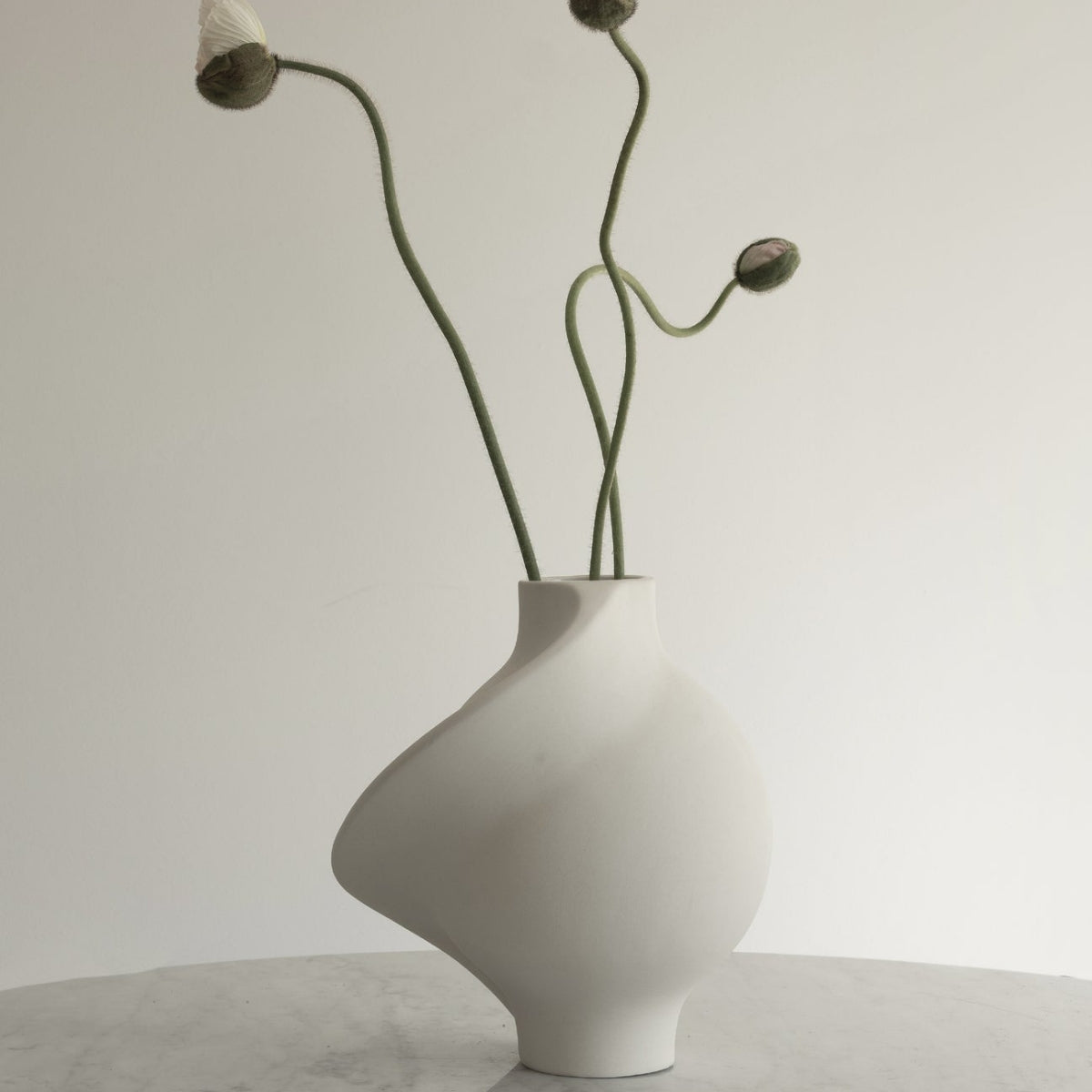 LOUISE ROE | Pirout Vase 01 - Bolighuset Werenberg