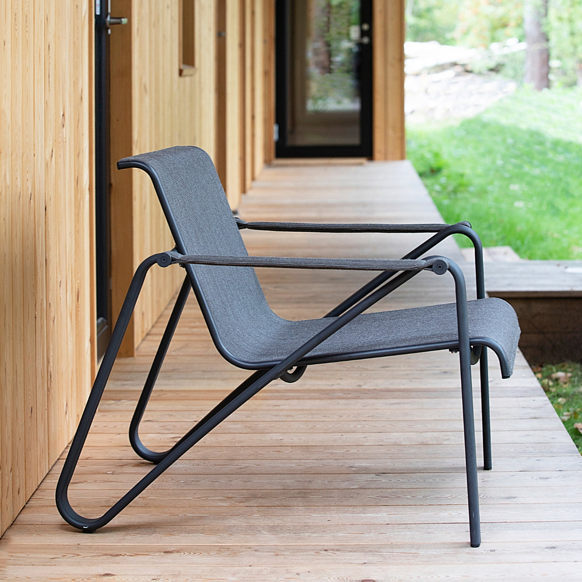 Mindo | 105 Lounge chair - Bolighuset Werenberg 