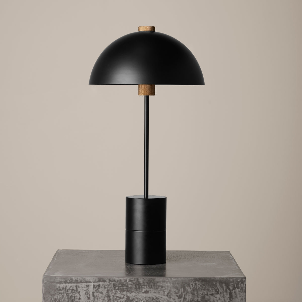 HANDVÄRK | Studio Table Lamp - Bolighuset Werenberg