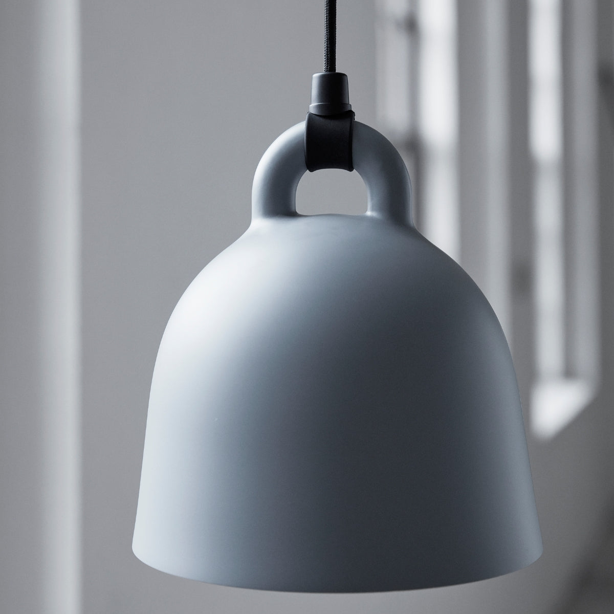 Normann Copenhagen | Bell Lampe - grå