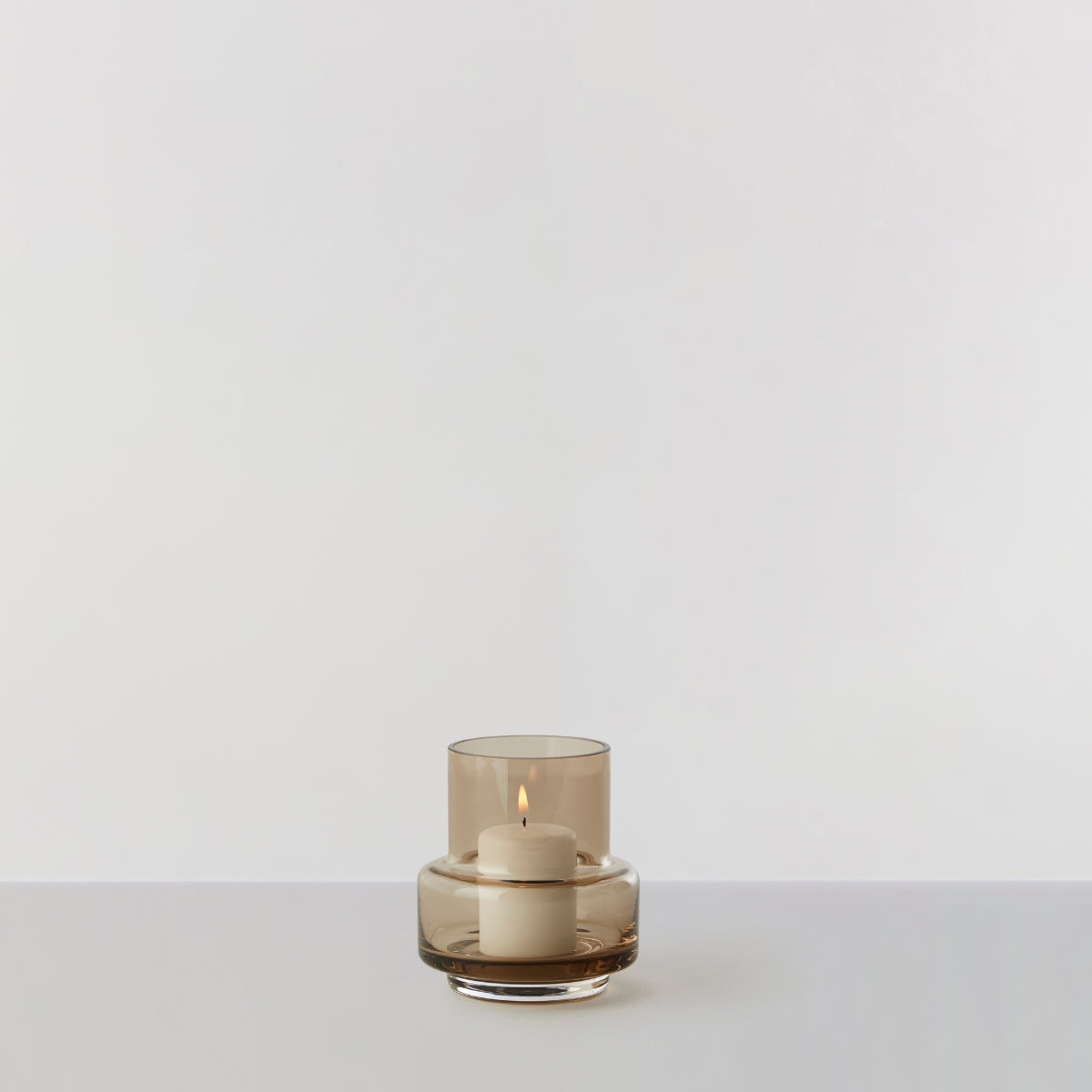 Ro Collection | Hurricane Tealight no. 25