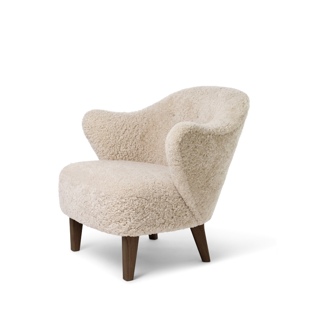 Audo Copenhagen | Ingeborg Lounge Chair – Sheepskin