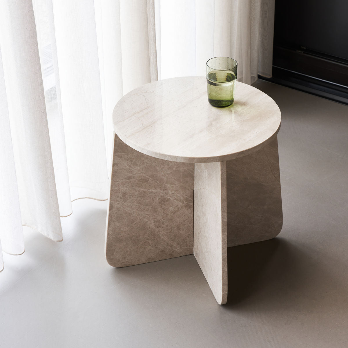 House Doctor | Marb sidebord beige